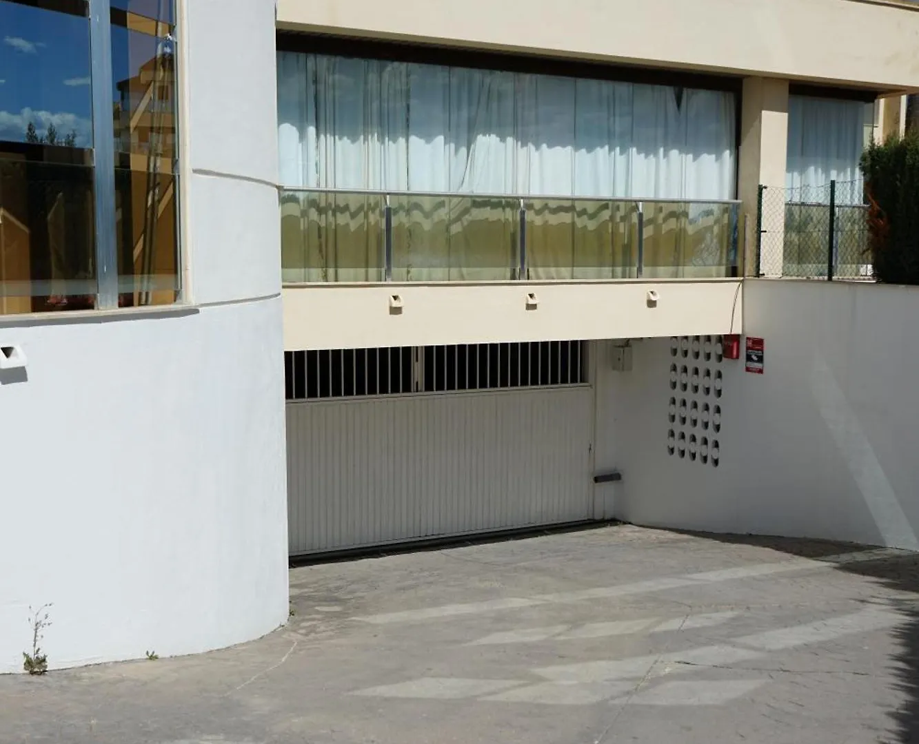 Beach Side Apartment La Duquesa Castillo de Sabinillas 0*,